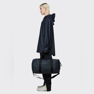 Rains Trail Gym Bag-Black Unisex
